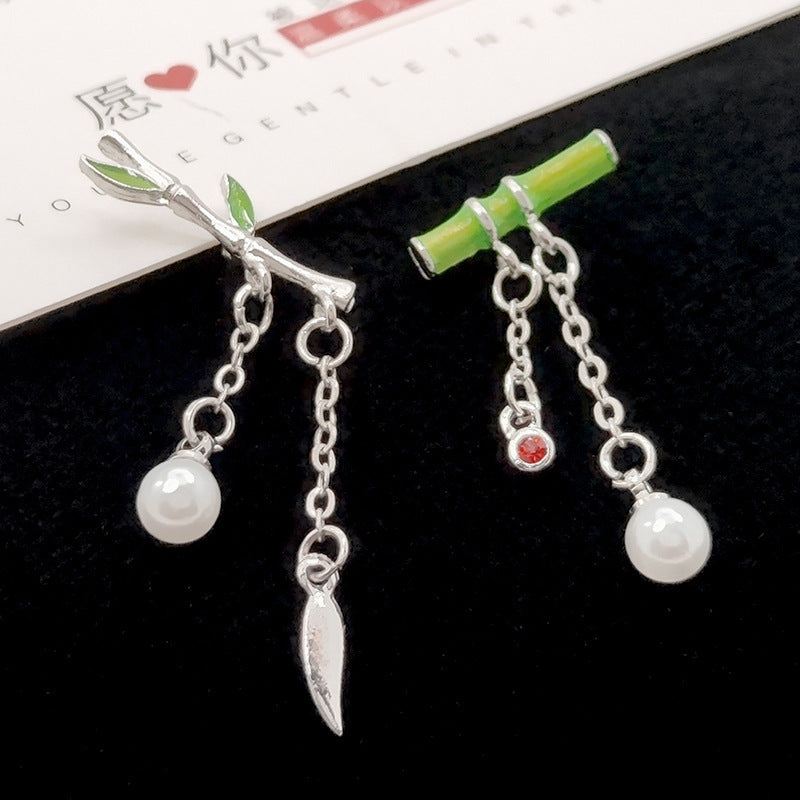Asymmetrical Bamboo Earrings – Nature-Inspired Elegance