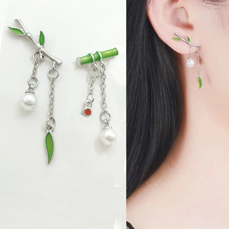 Asymmetrical Bamboo Earrings – Nature-Inspired Elegance